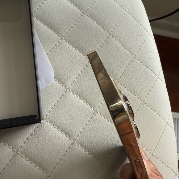 Apple iPhone 13 Pro Max 256GB Unlocked (Gold) - Picture 13 of 17